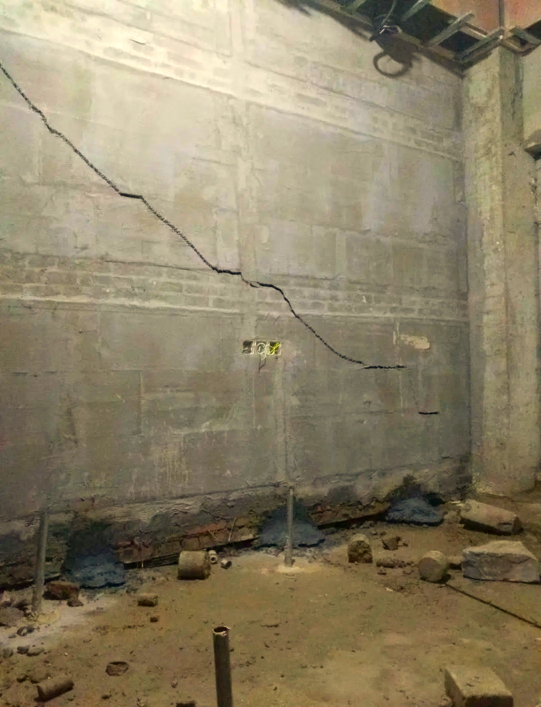 郑州新密房屋下沉加固